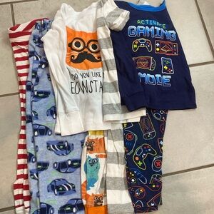 Big bundle of kids PJs size 5
